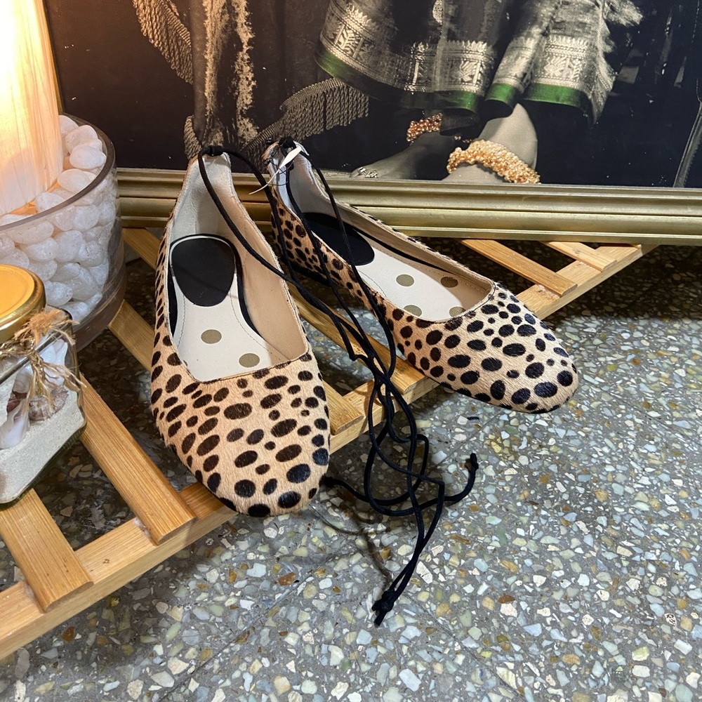 Boden Ballerina Animal Print Pumps. Size - 37 - Picture 8 of 12